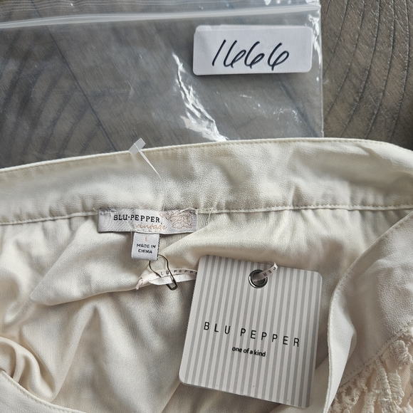 Blu Pepper Crochet High-low Cream Maxi Skirt Size Large Beachy Summer - Picture 5 of 10